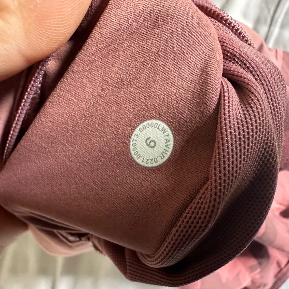 Speed Short - Picture 5 of 5